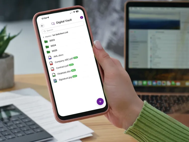 A shared Trusted Advisor folder, marked read and write.